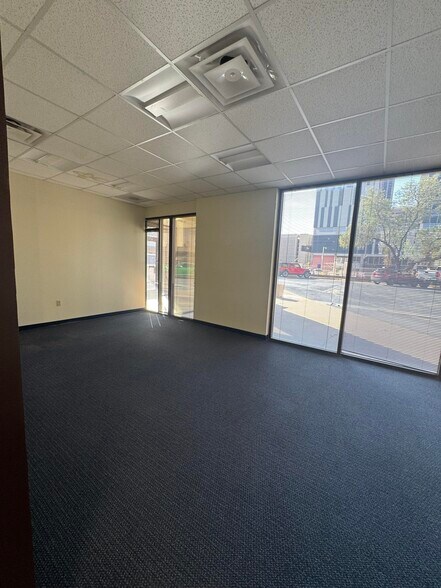 More Photos Of 416 N Stanton St, El Paso Office For Lease