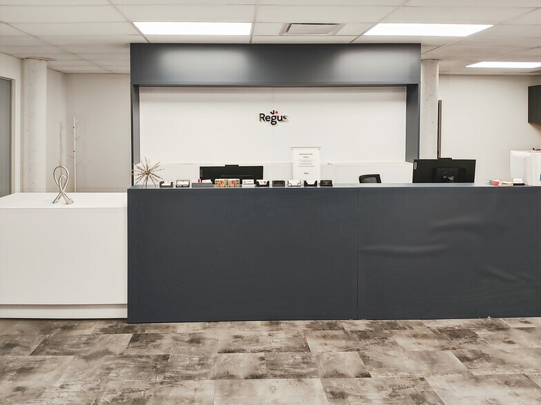 More Photos Of 455 St King, Sherbrooke Coworking Space