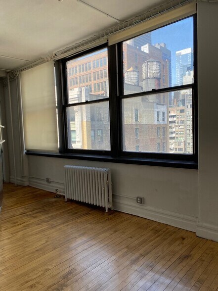 More Photos Of 28 W 27th St, New York Loft Creative Space For Lease