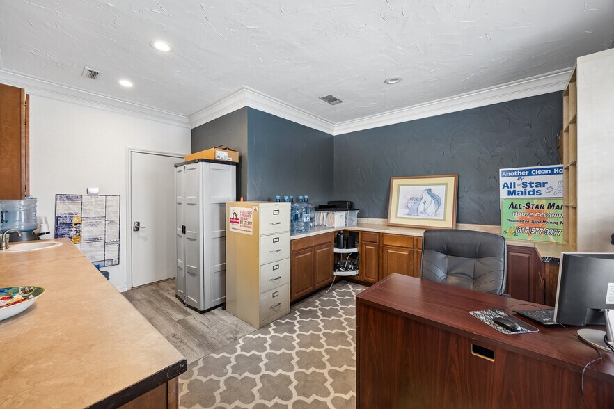 More Photos Of 5013 Colleyville Blvd, Colleyville Storefront Retail Office For Sale