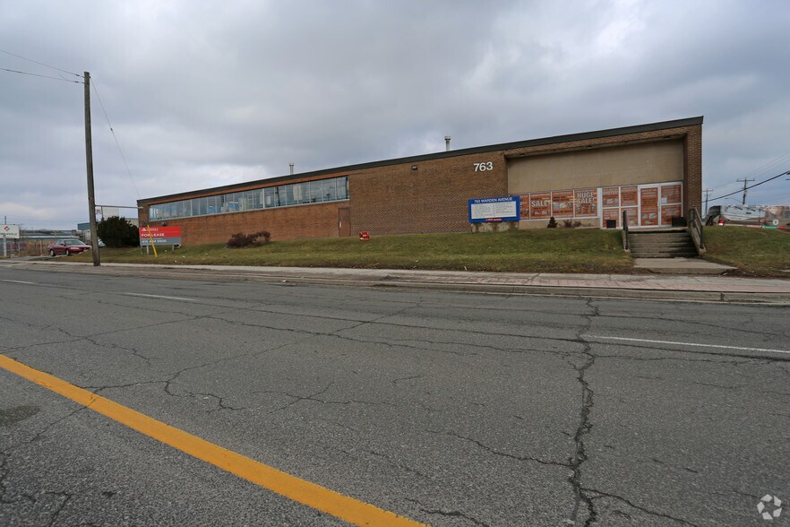 More Photos Of 763 Warden Ave, Toronto Warehouse For Lease