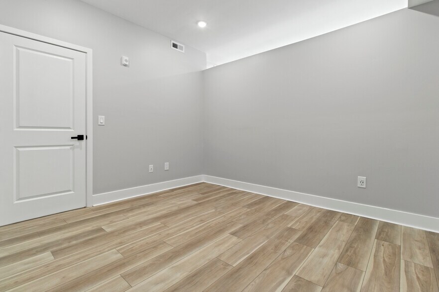 More Photos Of 610 N Union St, Philadelphia Apartments For Sale