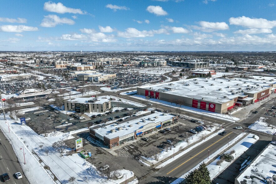 More Photos Of 15052 Gleason Path, Apple Valley General Retail For Lease