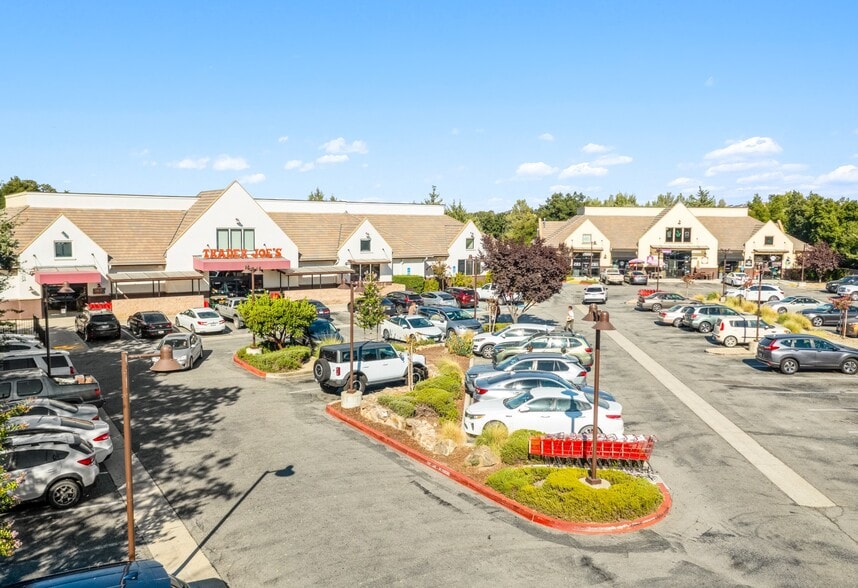Primary Photo Of 1121 Rossi Rd, Templeton Freestanding For Lease
