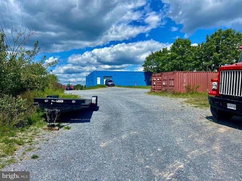 More Photos Of 1694 Berryville Pike, Winchester Freestanding For Sale