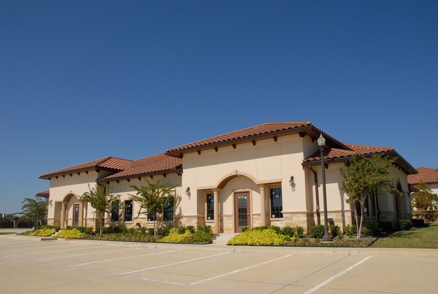 More Photos Of 3065 W Southlake Blvd, Southlake Medical For Sale
