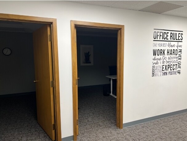 More Photos Of 315 W Kansas Ave, Independence Coworking Space