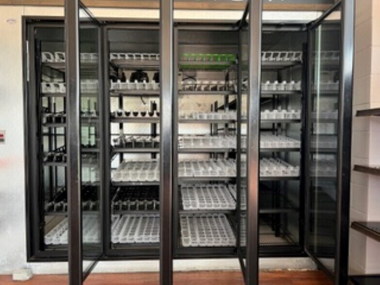 More Photos Of 1982 E Remus Rd, Mount Pleasant Freestanding For Sale