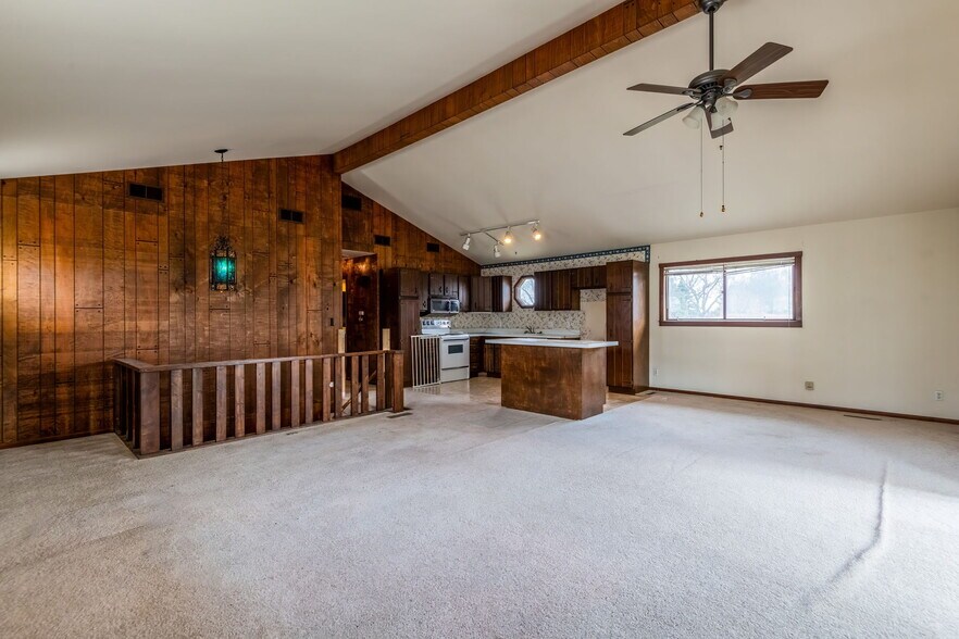 More Photos Of 812 6th St, Harlan Apartments For Sale