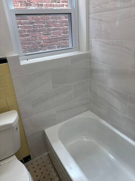 More Photos Of 1557 Mount Ephraim Ave, Camden Apartments For Sale