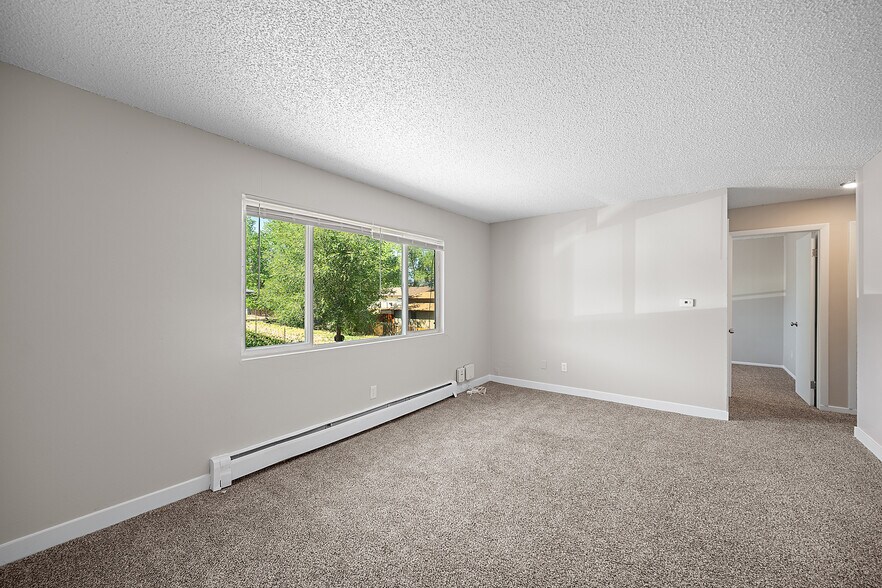 More Photos Of 340 Gahart Dr, Colorado Springs Apartments For Sale