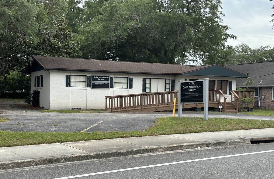 Primary Photo Of 4232 Baymeadows Rd, Jacksonville Medical For Sale