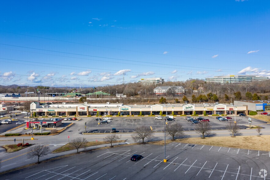 More Photos Of 756 Rivergate Pky, Goodlettsville Unknown For Lease