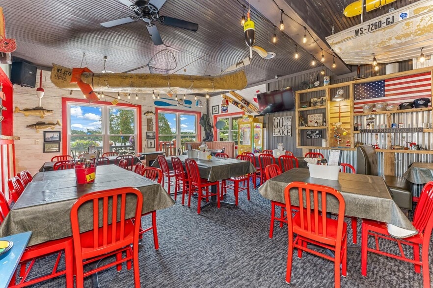 More Photos Of 11633 Lakeview Dr, Butternut Restaurant For Sale