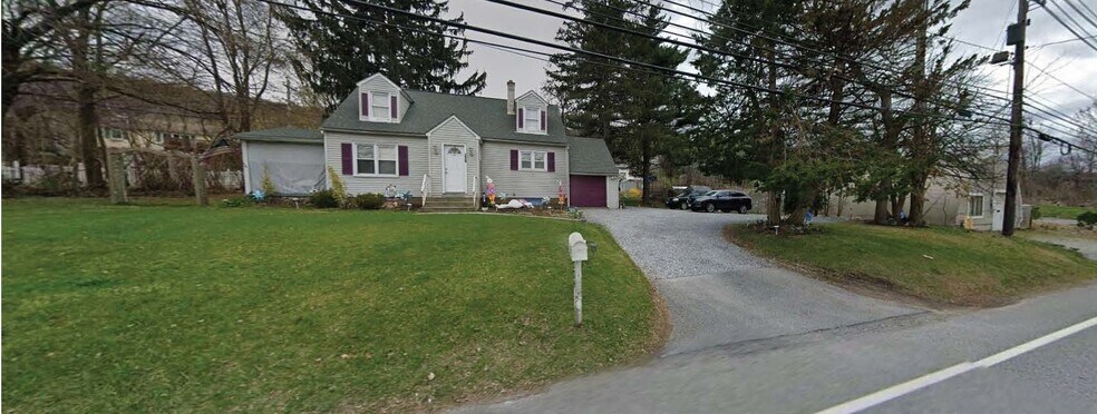 More Photos Of 224 Route 94, Vernon General Retail For Sale