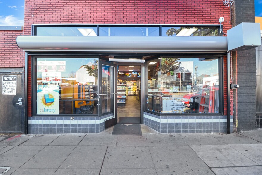 More Photos Of 3715 International Blvd, Oakland Convenience Store For Sale