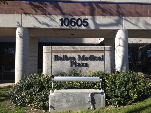 More Photos Of 10605 Balboa Blvd, Granada Hills Medical For Lease