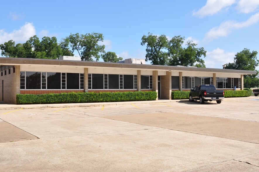 More Photos Of 1500 N Market St, Shreveport Office For Lease