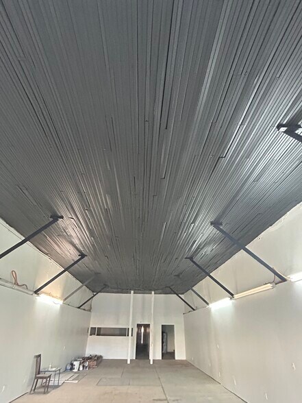 More Photos Of 113 N Main St, Coalgate Storefront Retail Office For Sale