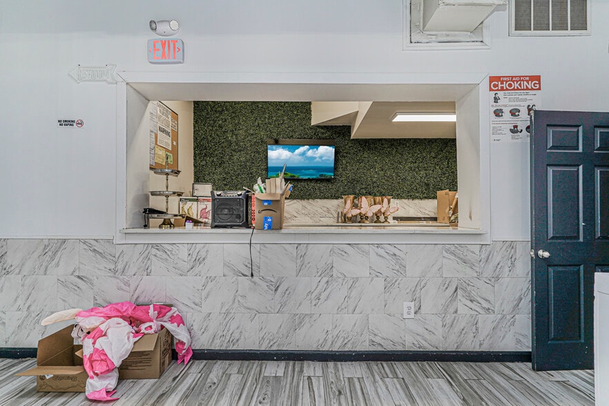 More Photos Of , Freeport General Retail For Sale