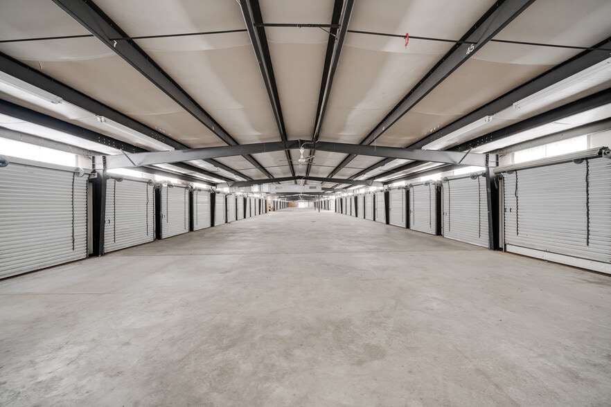 More Photos Of 1400 Highway 65 N, Damascus Warehouse For Sale