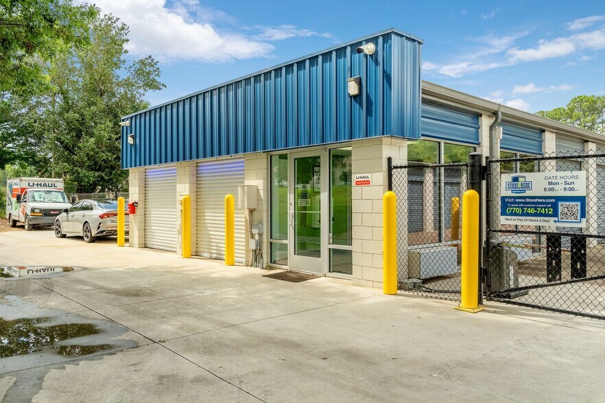 More Photos Of 126 Huddleston Rd, Peachtree City Self Storage For Sale