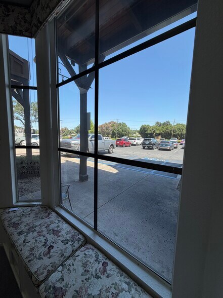 More Photos Of 935 Riverside Ave, Paso Robles Medical For Sale