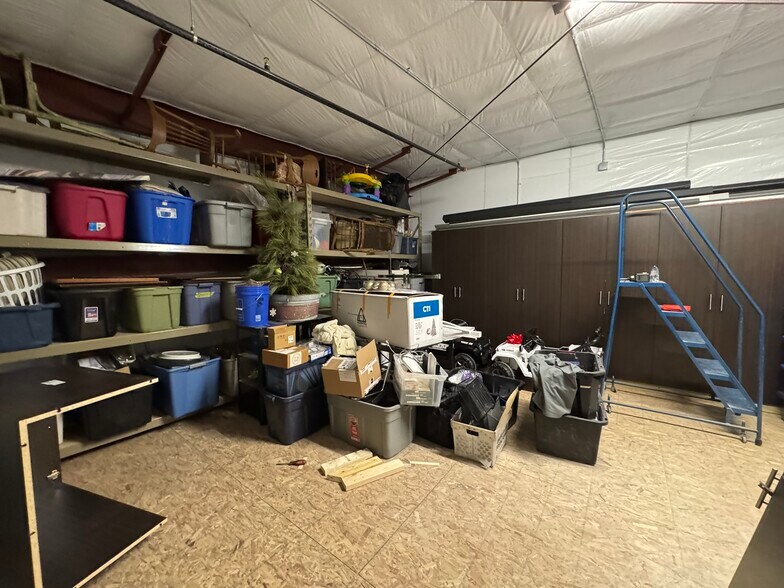 More Photos Of 645 Sandpiper Trl, Cottage Grove Warehouse For Sale