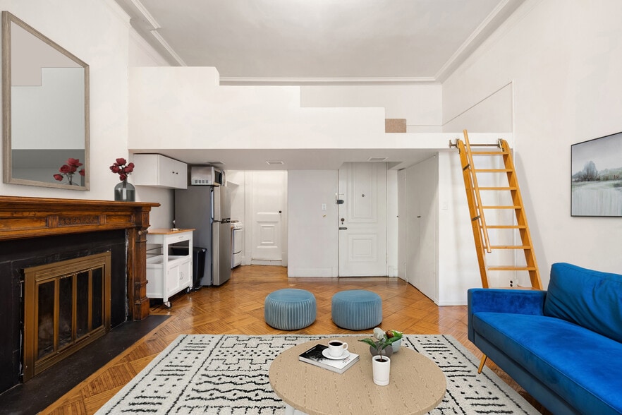 More Photos Of 132 W 73rd St, New York Apartments For Sale