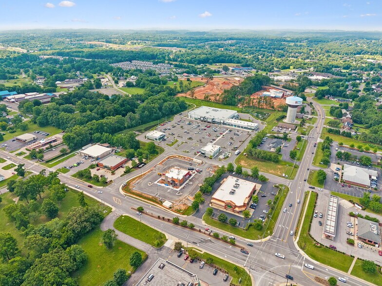 Primary Photo Of SE Corner of Raymond Hirsch Pkwy & TN Hwy 76, White House General Retail For Lease
