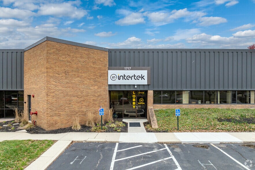 More Photos Of 1717-4189 Arlingate Ln, Columbus Light Distribution For Lease