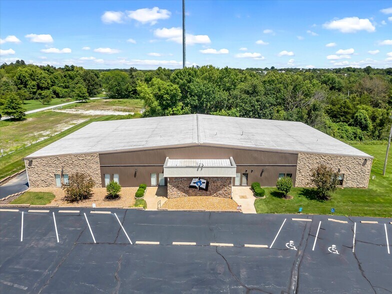 More Photos Of 140 North Point Prairie Rd, Wentzville Religious Facility For Sale