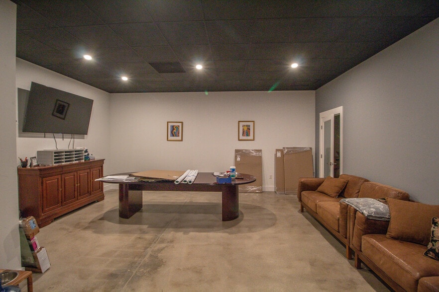 More Photos Of 6640 Taylor Rd, Punta Gorda Light Distribution For Sale