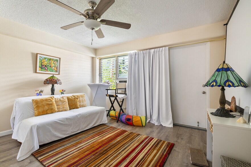 More Photos Of 287 Wai Nani Way, Honolulu Apartments For Sale