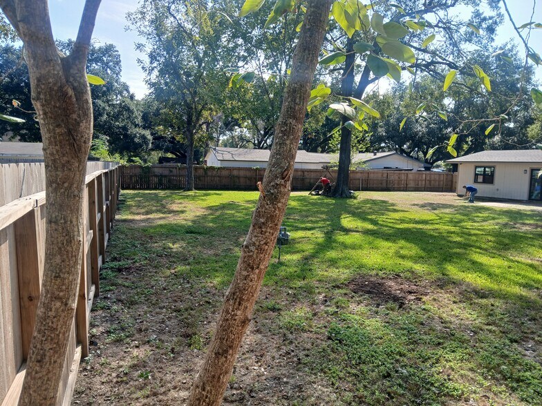 Primary Photo Of 1506 Avenue D, Katy Land For Sale