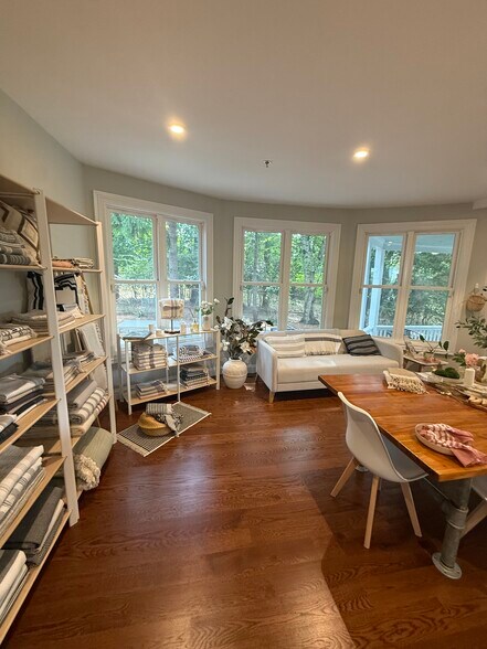 More Photos Of 31 Imperial Ave, Westport Loft Creative Space For Lease