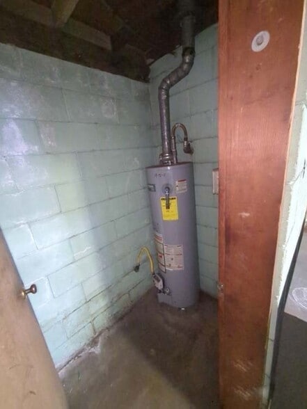 More Photos Of 702 Vesta St, Inglewood Manufacturing For Sale