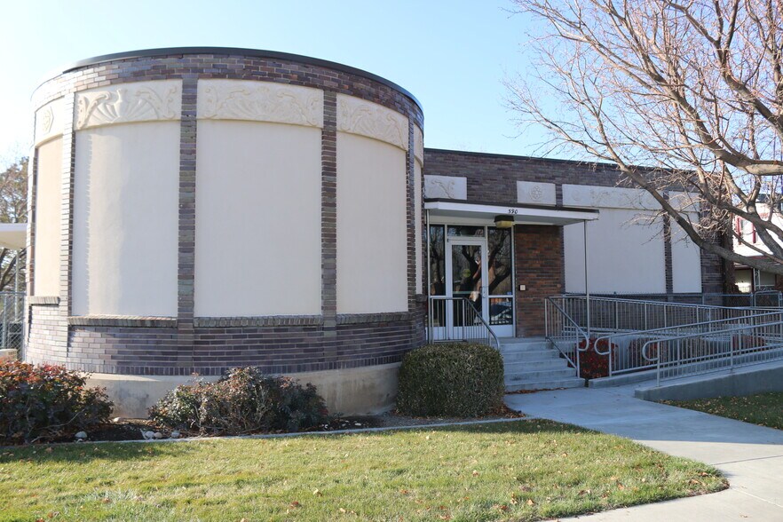 More Photos Of 590 S Main St, Payson Office For Sale