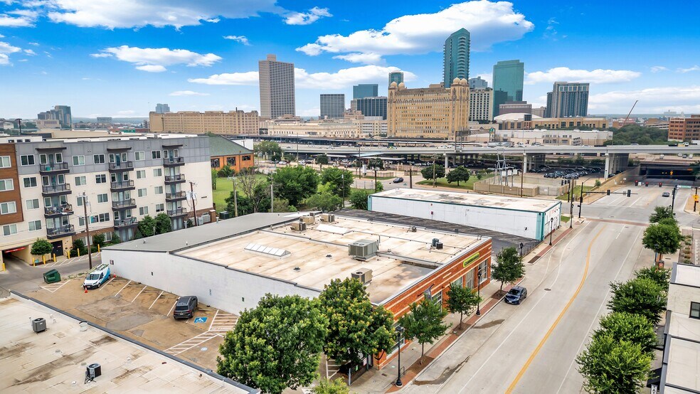 More Photos Of 122 S Main St, Fort Worth Office For Sale