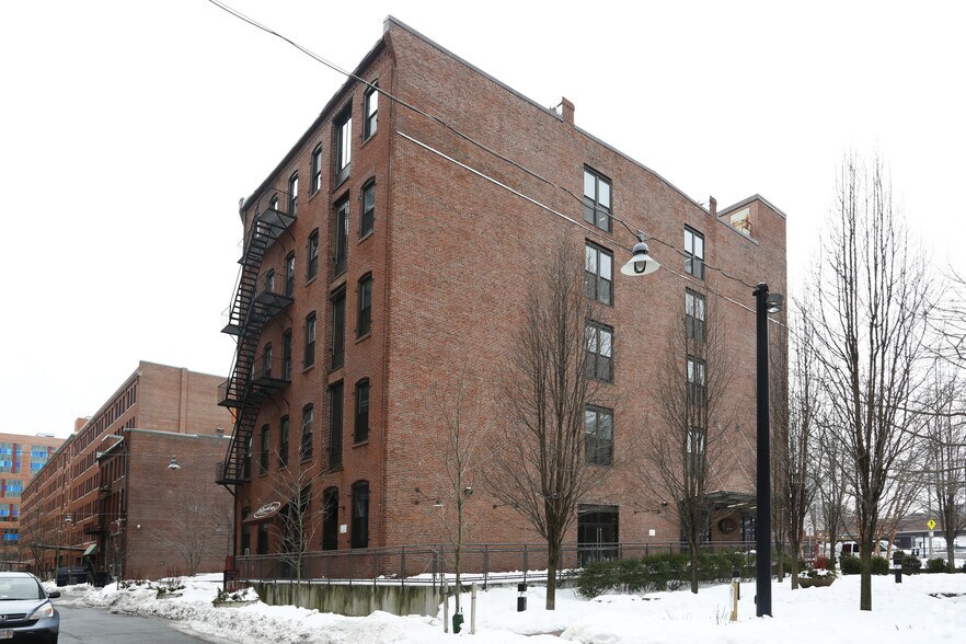 More Photos Of 40 Channel Center St, Boston Office For Lease