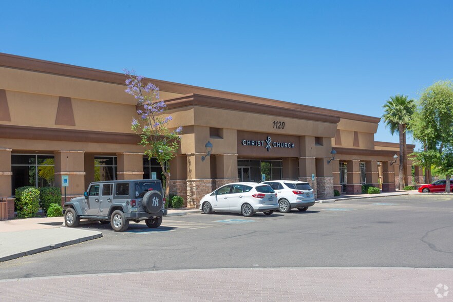 More Photos Of 1110-1166 S Gilbert Rd, Gilbert Unknown For Lease