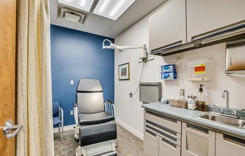 More Photos Of 3055 Route 27, Franklin Park Medical For Sale
