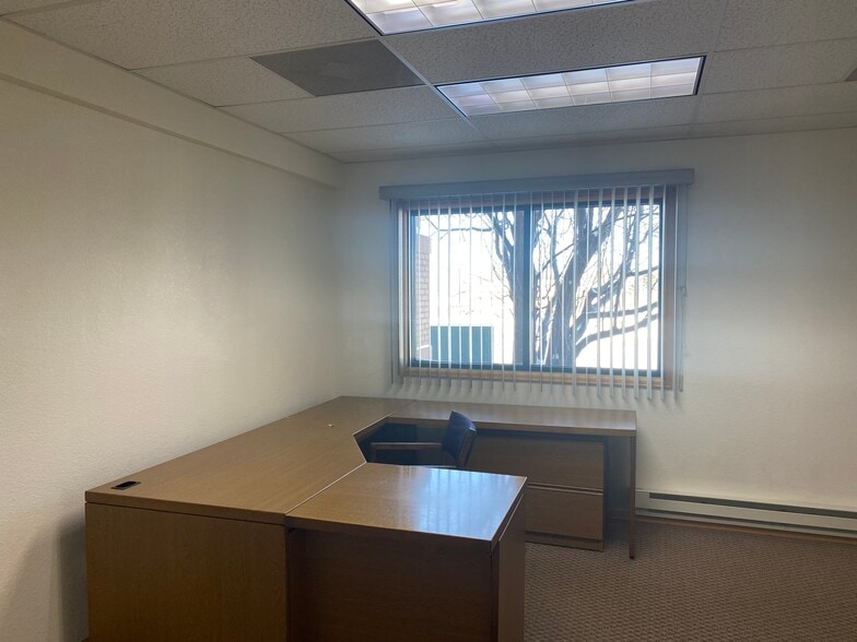 More Photos Of 1273 N 15th St, Laramie Office Residential For Lease