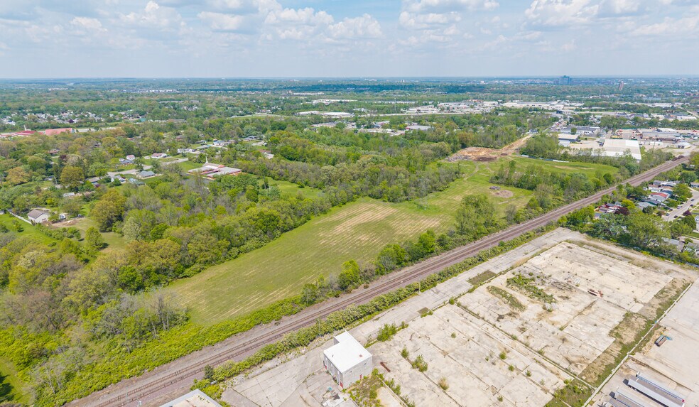 More Photos Of 671 N Hague Ave, Columbus Land For Sale