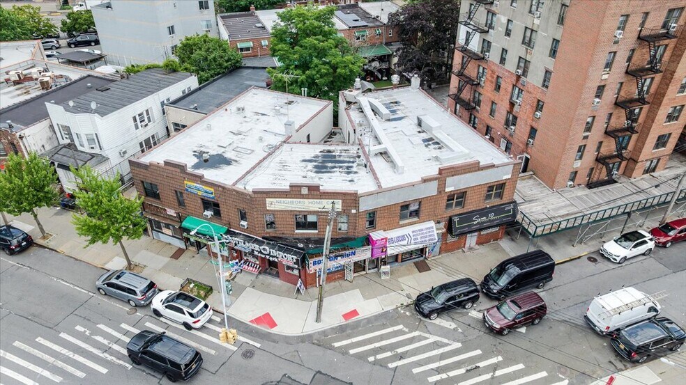 More Photos Of 2526-2532 Boston Rd, Bronx Storefront Retail Office For Sale