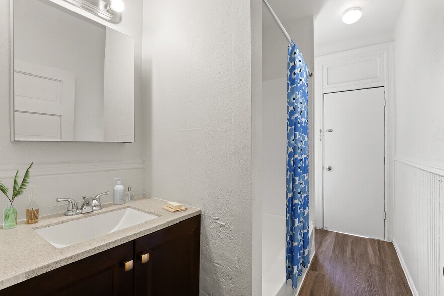 More Photos Of 2231 N Ogden St, Denver Apartments For Sale