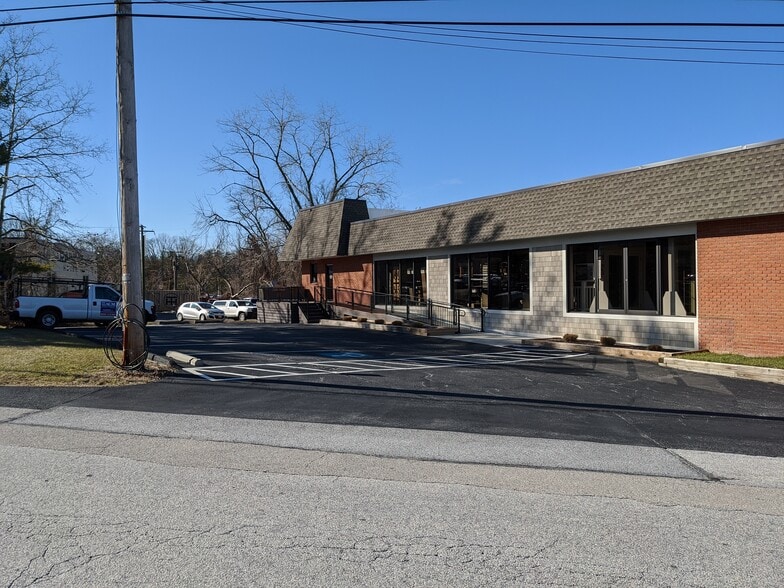 More Photos Of 1404 Bare Hills Ave, Baltimore Flex For Lease