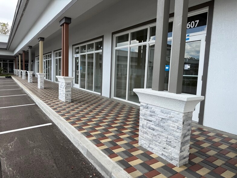 More Photos Of 6601 Stirling Rd, Davie Storefront For Lease