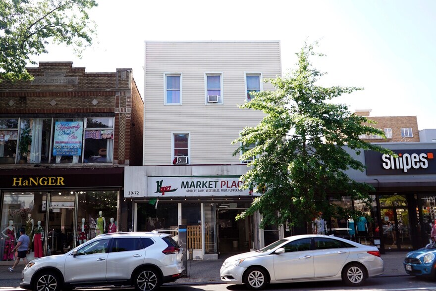 More Photos Of 30-72 Steinway St, Long Island City Storefront Retail Residential For Sale