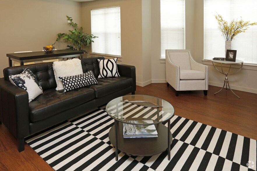More Photos Of 4419-4439 NE Fremont St, Portland Apartments For Sale